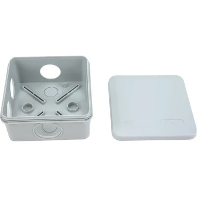 Коробка IEK КУП КМ41361 100x100x50мм ip44 6 вв. (7035) UKO21-100-100-050-K41-55U