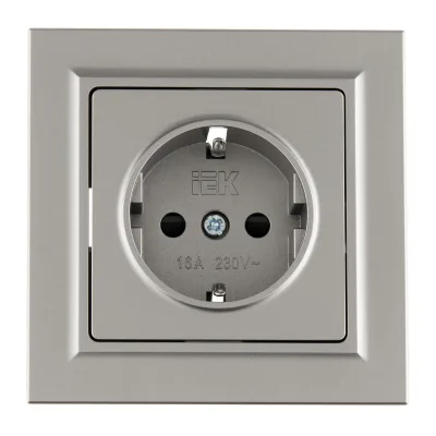 Розетка IEK Brite встраиваемая сталь с заземлением со шторками (BR-R14-16-K46-F)