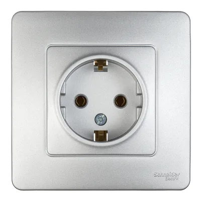 Розетка Systeme Electric Blanca встраиваемая алюминий с заземлением (BLNRS001013)