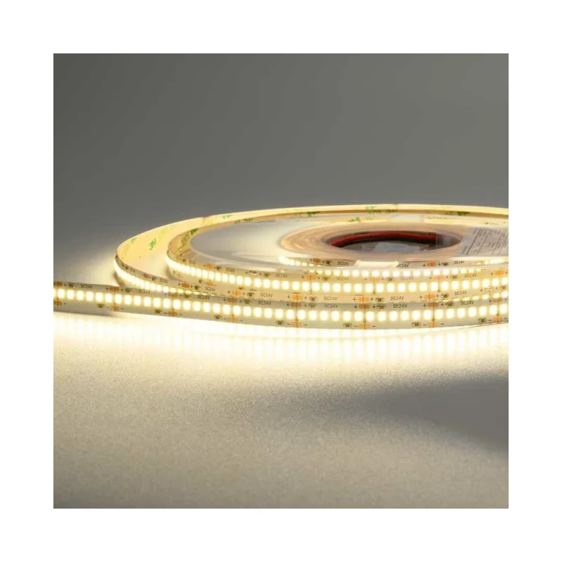 Светодиодная лента Wolta 24Вт, теплый белый свет 3000К, напряжение 24В, IP20 240led/m, артикул WLS2835-24W/3000/24H240-01