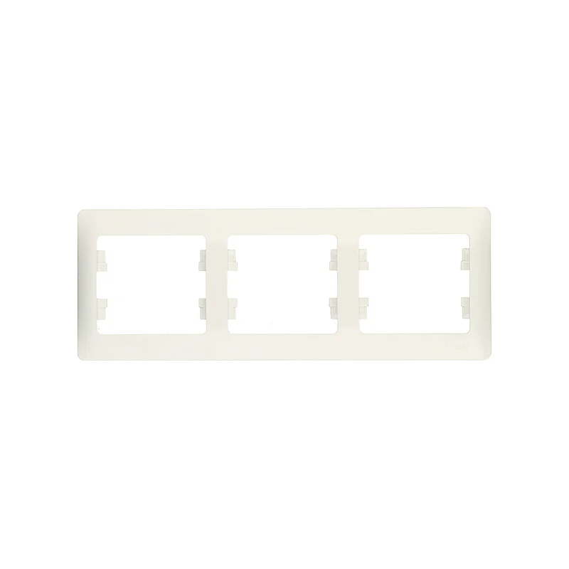 Рамка Systeme Electric Glossa трехместная белая (GSL000103)