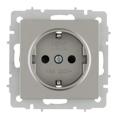 Розетка IEK Brite встраиваемая сталь с заземлением со шторками (BR-R14-16-K46)