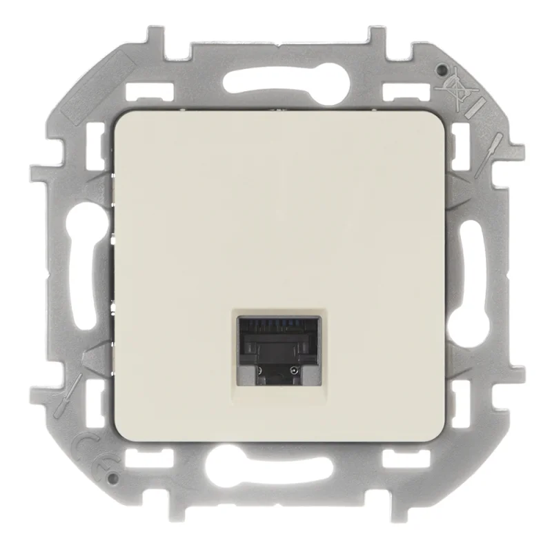 Розетка компьютерная Legrand Inspiria встраиваемая слоновая кость RJ45 (673826)