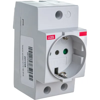 Щитовая розетка ABB 2Р+N 16A 2CSM110000R0701