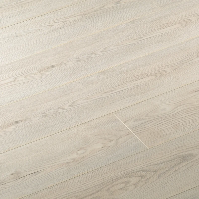 Ламинат 33 класс Ultradecor Expert Choice дуб стерлинг туманный 1285х192х8 мм 2,22 кв.м с фаской