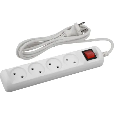 Удлинитель без заземления с выключателем ЭРА U4s1,5m2x1, 4гн, 1,5м, ПВС, 2х1мм2, 10А 20/600 Б0044052