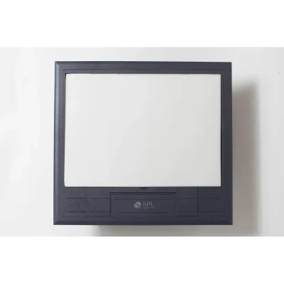 Люк на 6 постов SPL 45x45, металл/ пластик, с пластиковой коробкой, IP40 300006