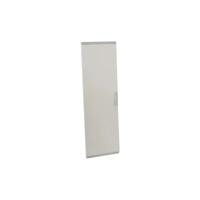 Дверь для внешней кабельной секции Legrand XL³ 800 Кат № 0 204 23 020433