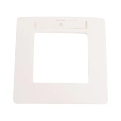 Рамка Legrand Etika 1 пост, с держателем для маркировки, белый 672506