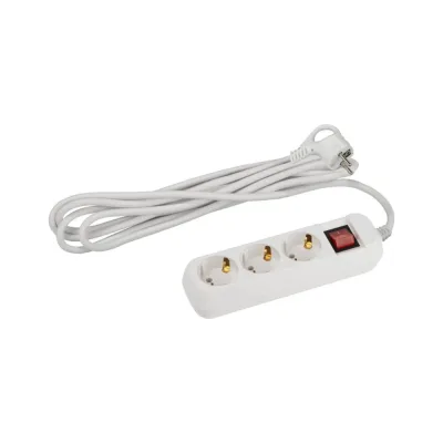 Удлинитель электрический Intro UES350W с заземлением, с выключателем, 3 розетки, 5 м, ПВС 3x0,75мм2, 10А Б0056946