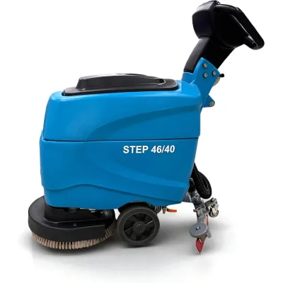 Поломоечная машина Cleaning Evolution STEP 46/40 c гелевыми АКБ 100 Ач C20 STEP46/GEL80